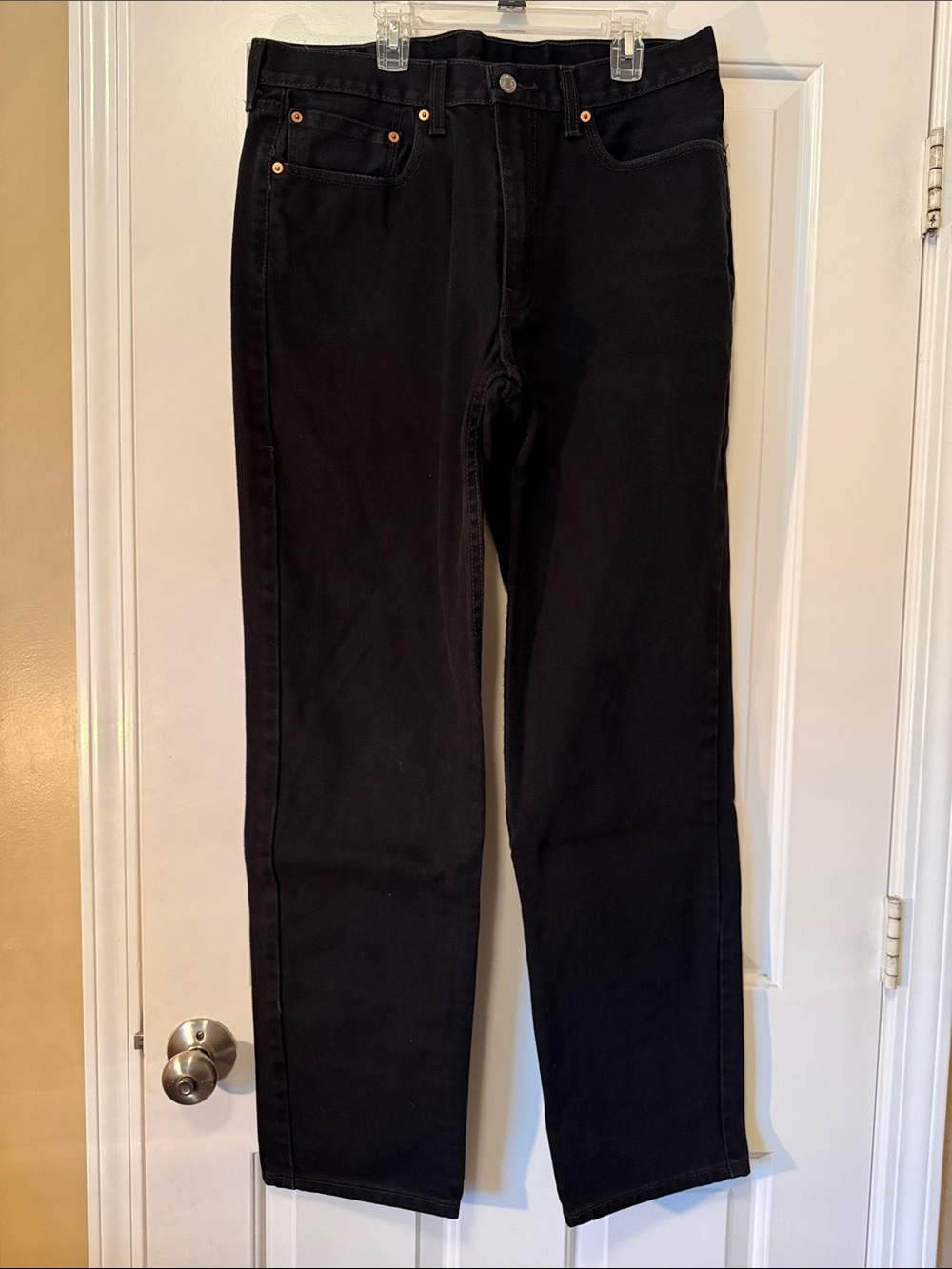 Men’s Levi 550 Jeans